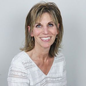 Meet your Posher, Nancy